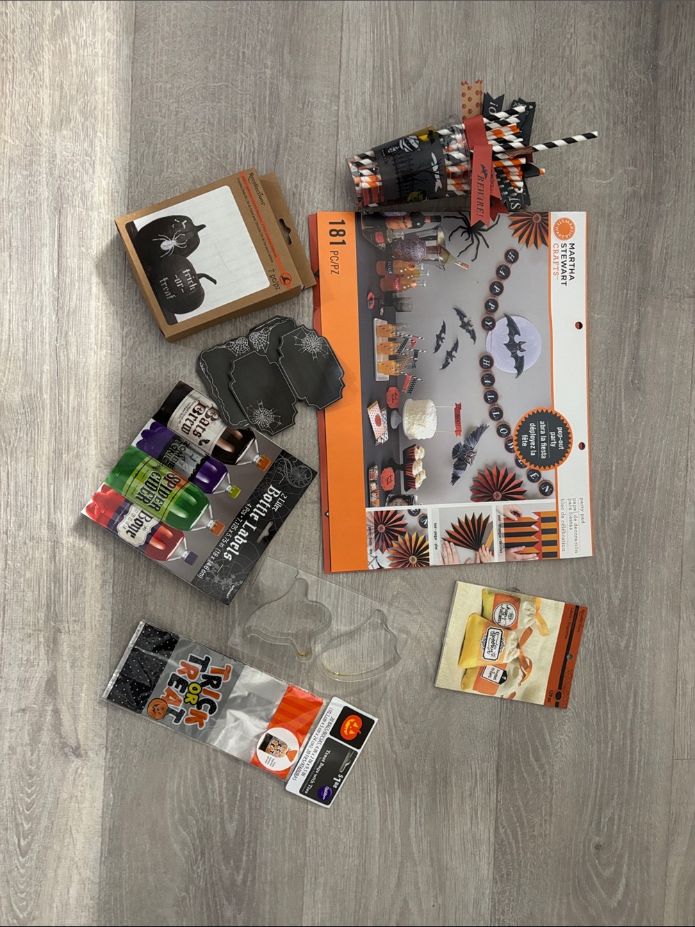 Martha Stewart Halloween Party Decor Set - Orange, Black, White